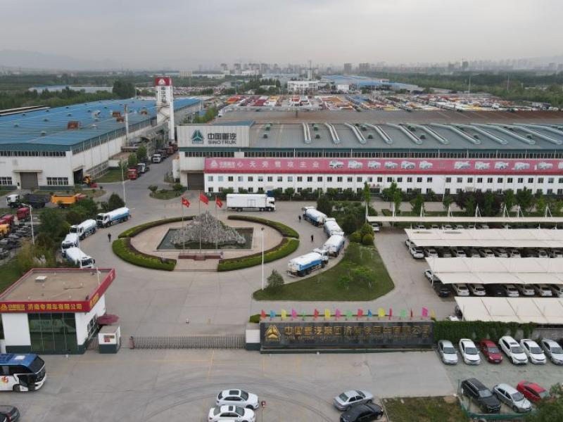 SINOTRUK factory5